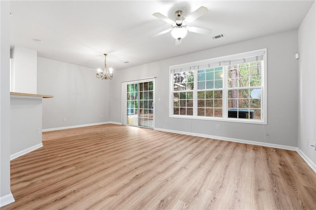 1006 Ivydale Circle