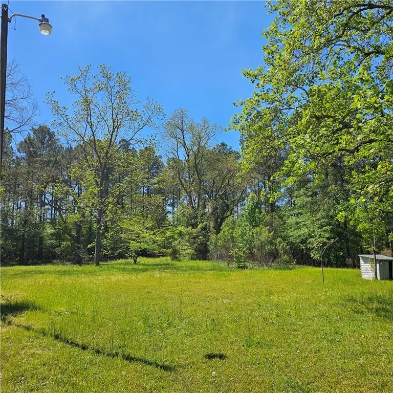 Tennille, Georgia 31089, United States, 2 Bedrooms Bedrooms, ,1 BathroomBathrooms,Residential,Pending,80202