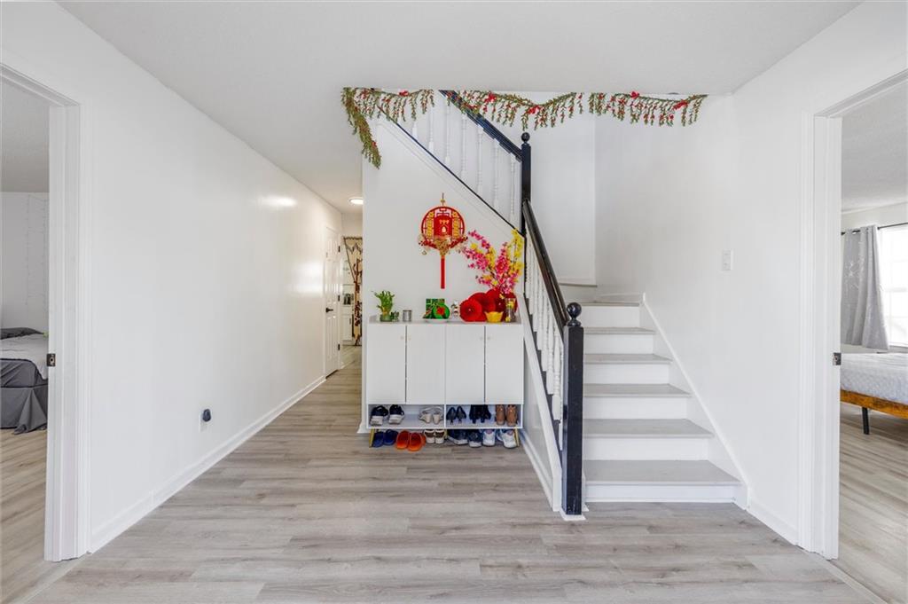 6462 Berryside Court