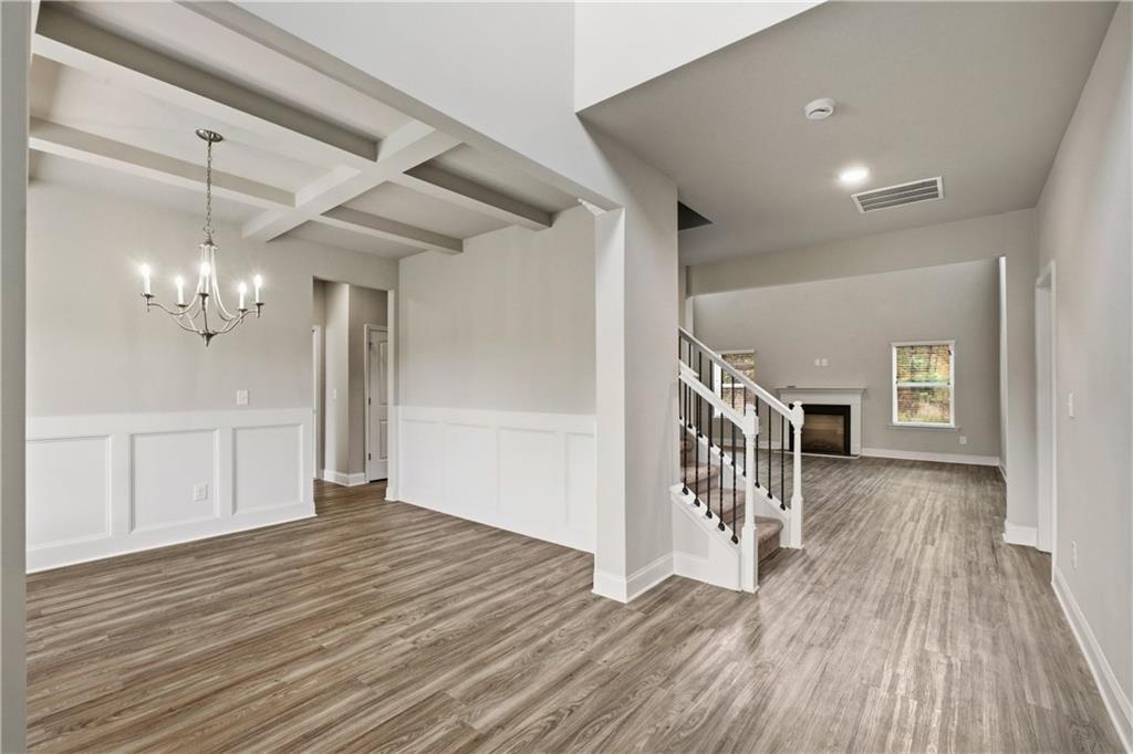 28 Village Trace
