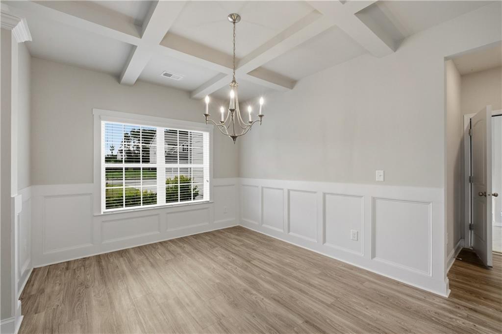 28 Village Trace