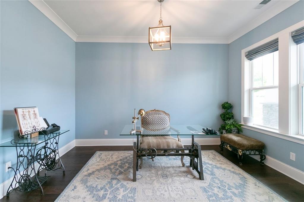 719 ELIZABETH Trail