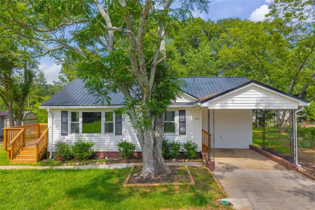 Photo 1 of 44 — 266 Randall Street, Lavonia, GA 30553