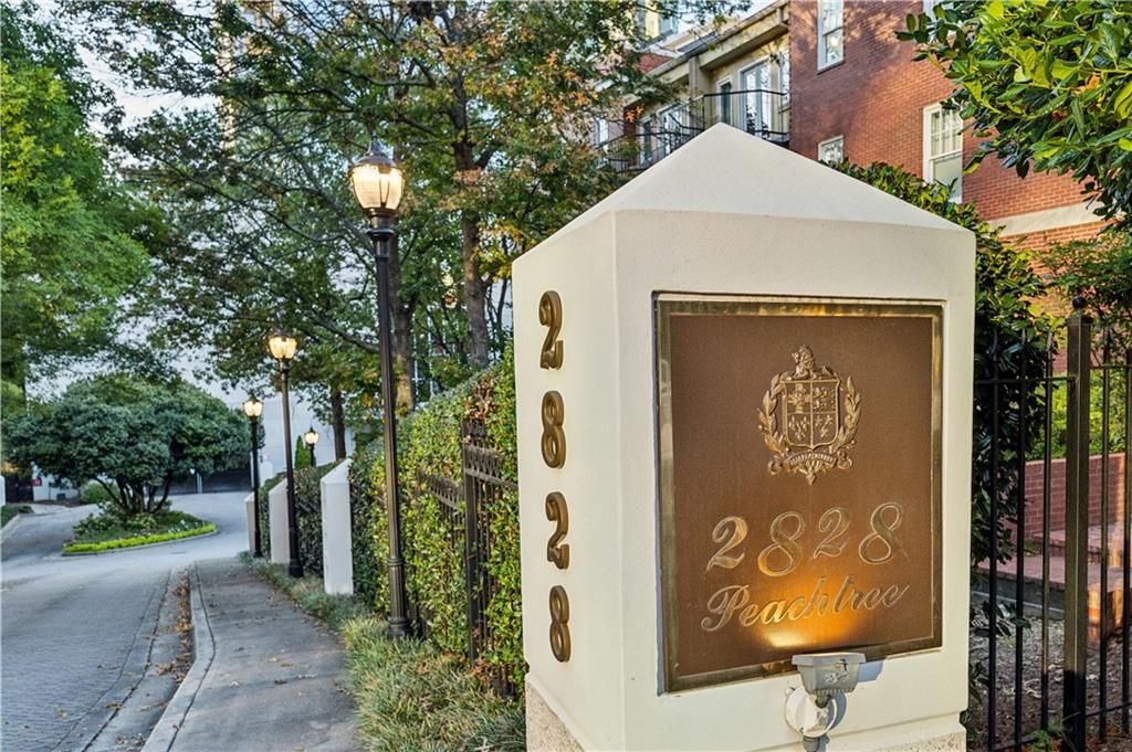 2828 Peachtree Road NW 2502