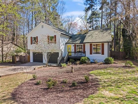 Homes For Sale - 3065 Sumit Wood Drive<br/> Kennesaw, GA 30152