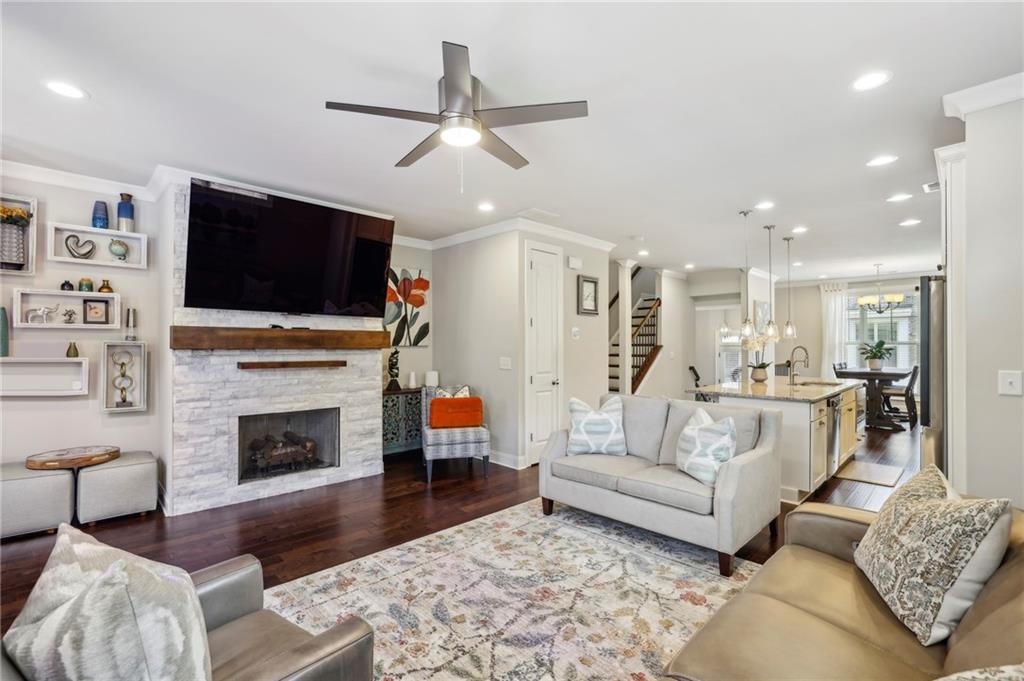 229 Bedford Alley