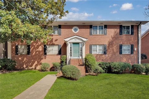 4282 Roswell Road NE M2 Atlanta GA 30342