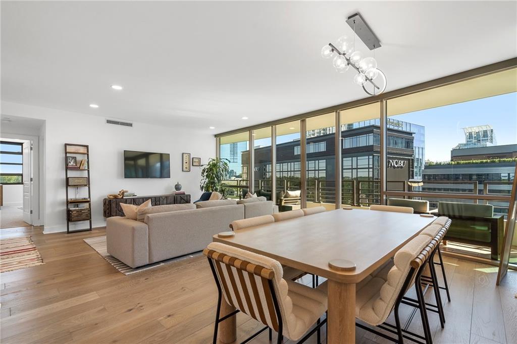 700 Park Regency Place NE 1503