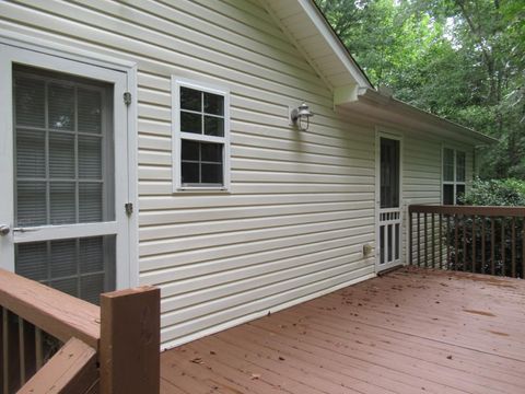 A home in Dahlonega