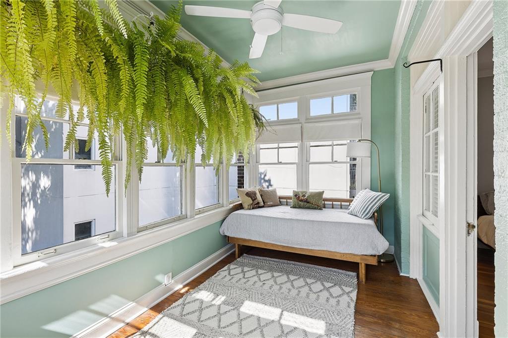 155 3rd Street NE 9