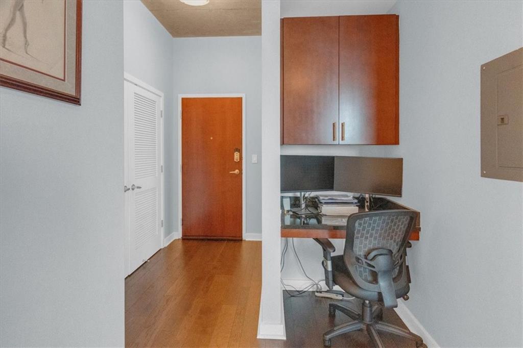 400 W Peachtree Street NW 2604