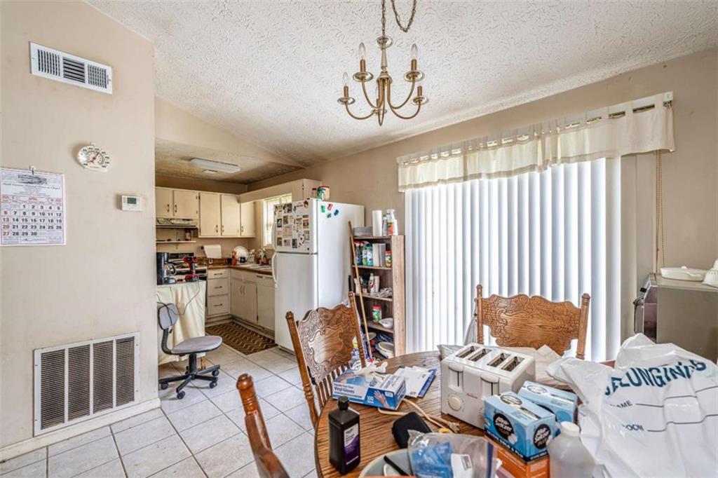 504 Azalea Court