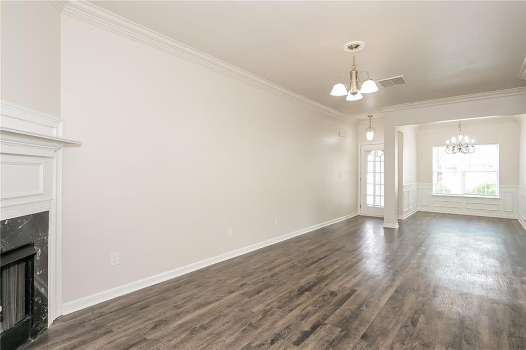 4825 Tangerine Circle