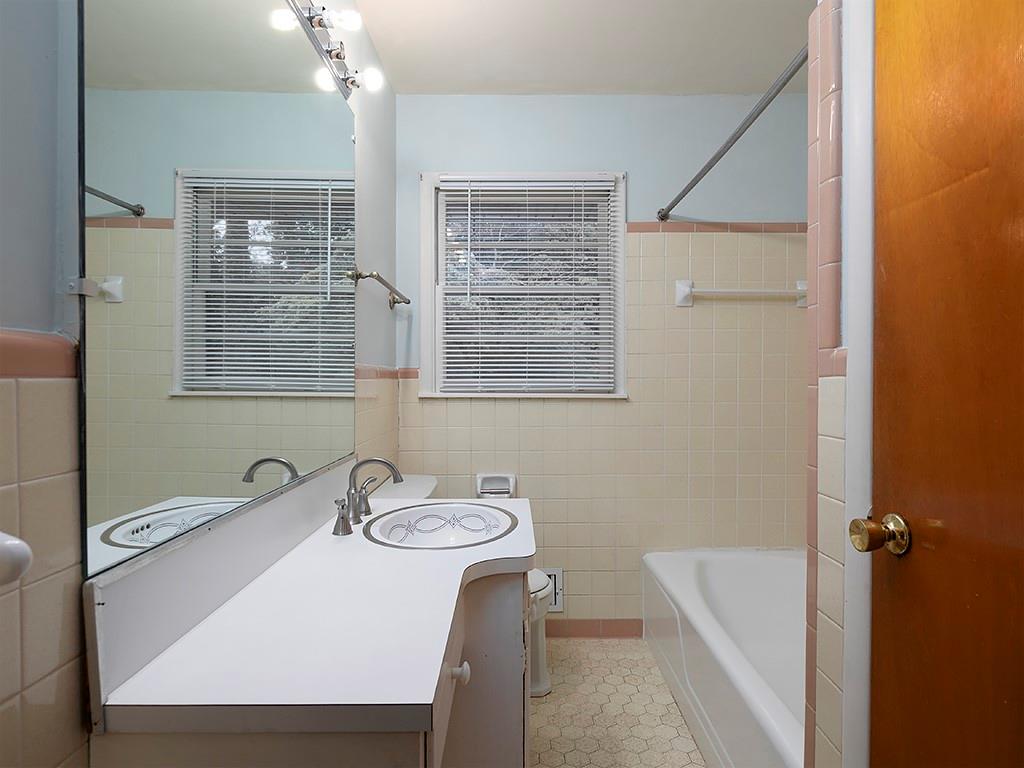 Kennestone Heights - Residential