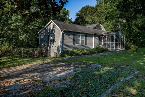 A home in Douglasville