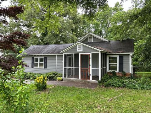 A home in Douglasville