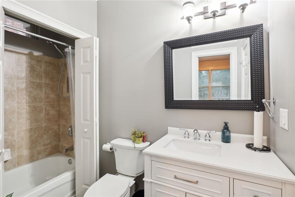 Vinings Estate - Residential