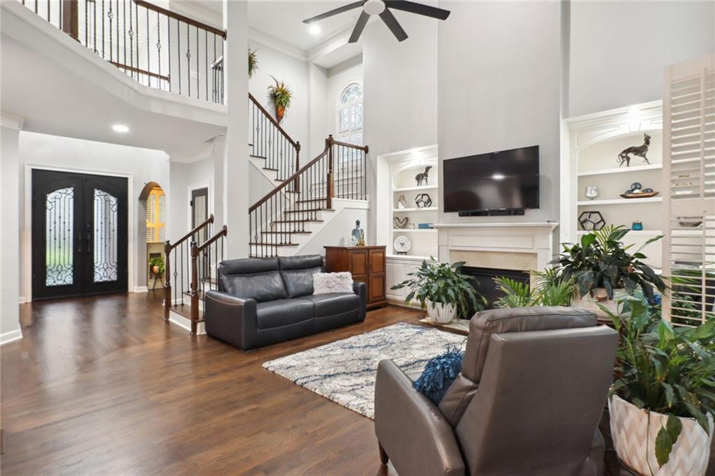 Vinings Estate - Residential