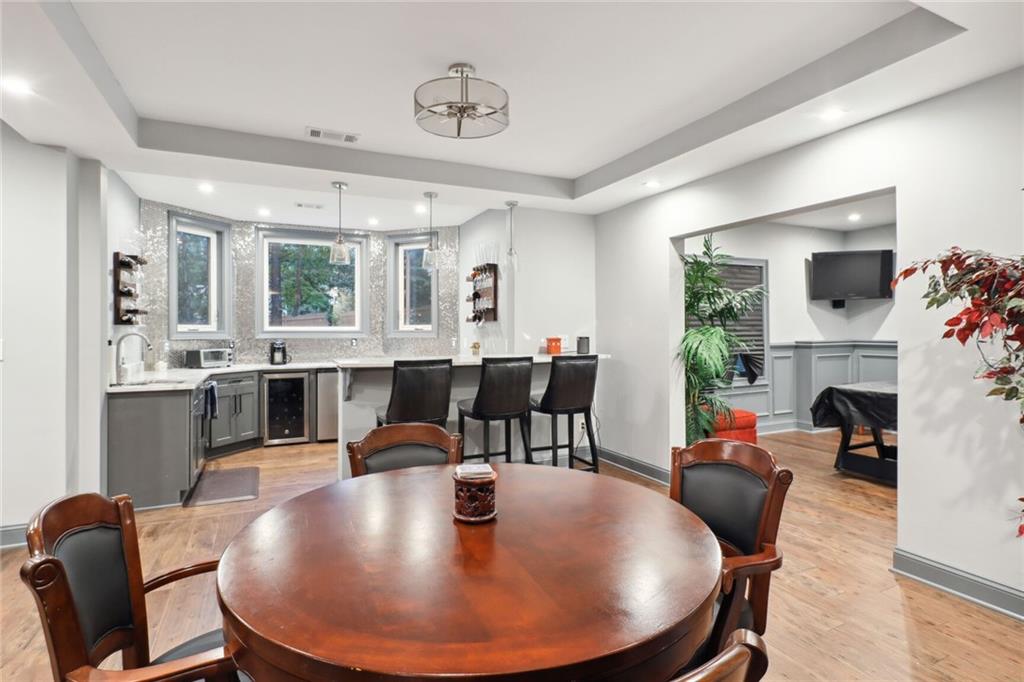 Vinings Estate - Residential