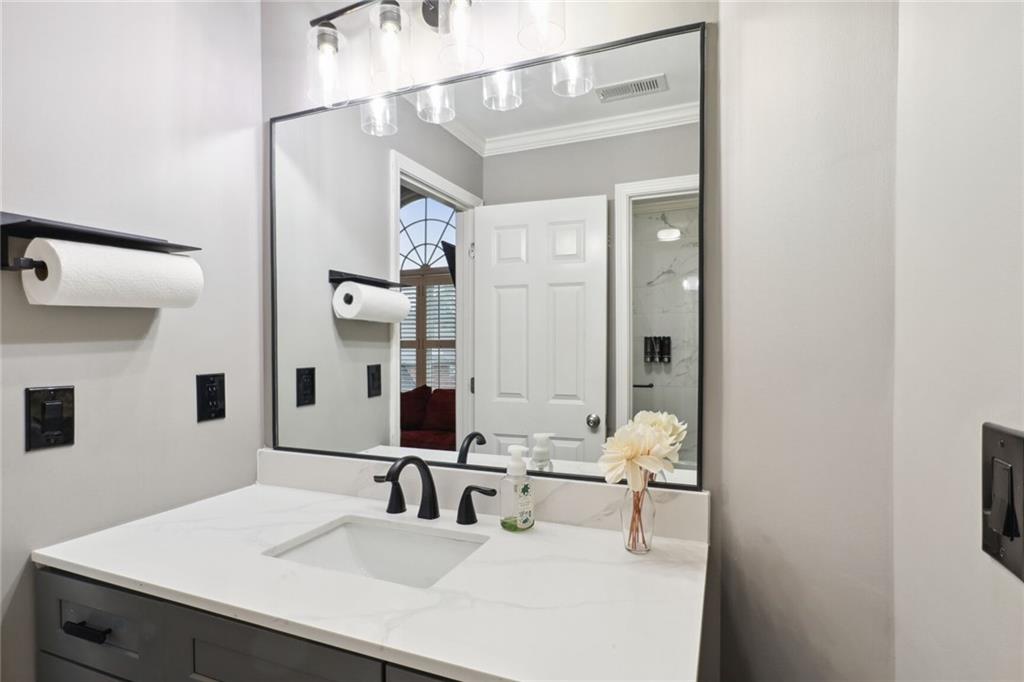 Vinings Estate - Residential