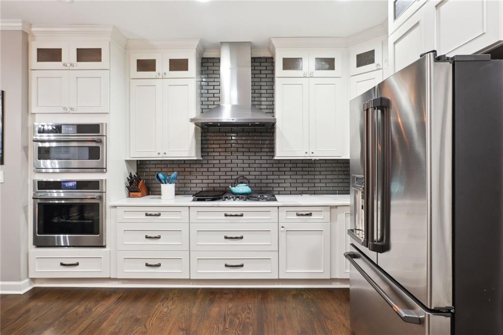 Vinings Estate - Residential