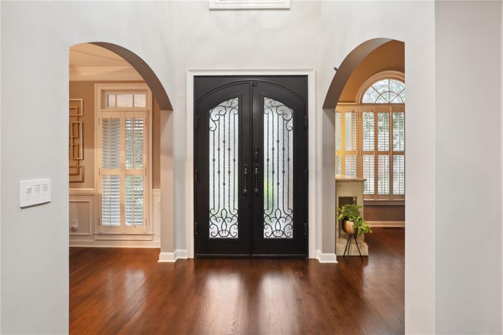 Vinings Estate - Residential