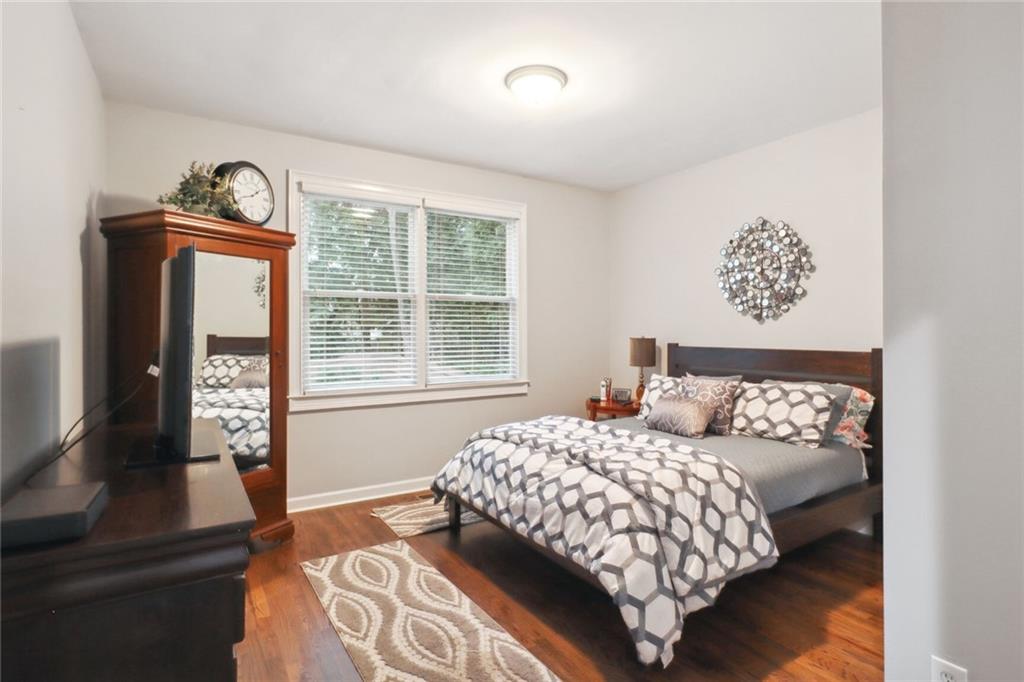 Vinings Estate - Residential