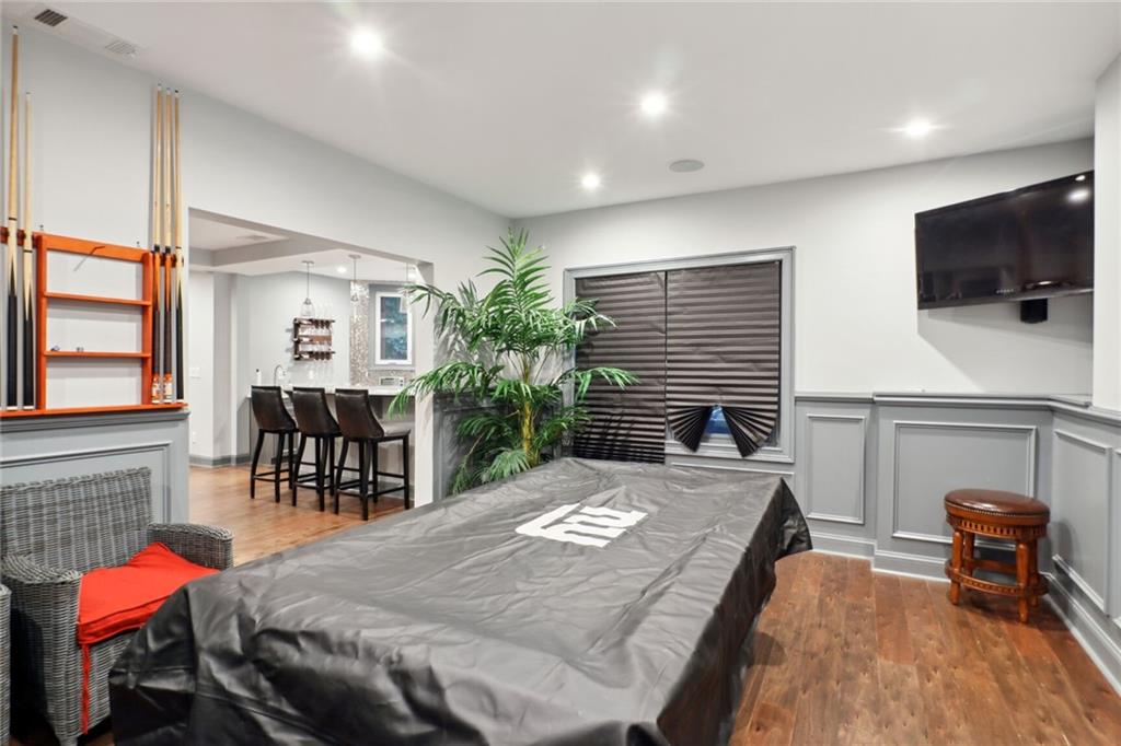 Vinings Estate - Residential