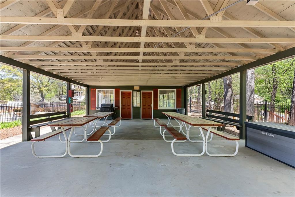 Lake Somerset - Residential