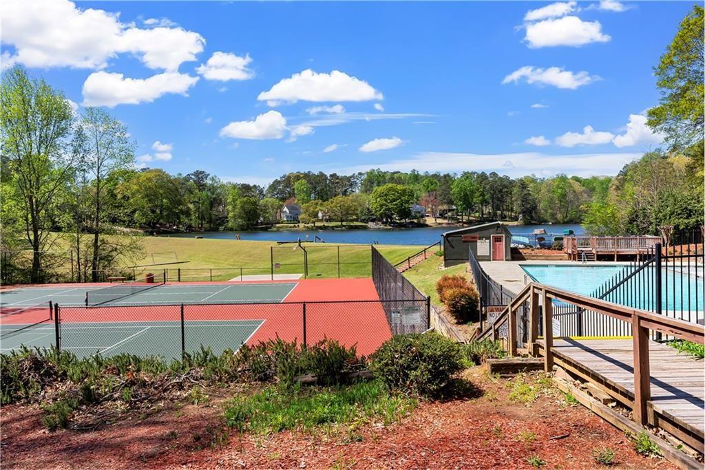 Lake Somerset - Residential