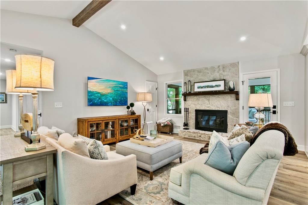 Lake Somerset - Residential