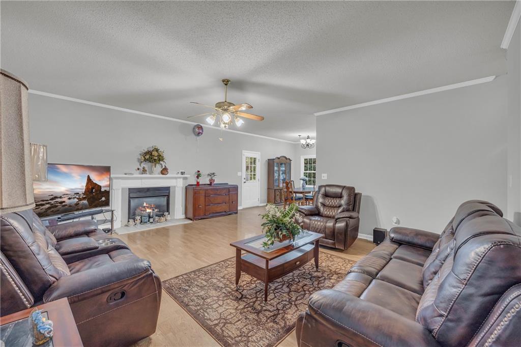 140 Breckenridge Lane