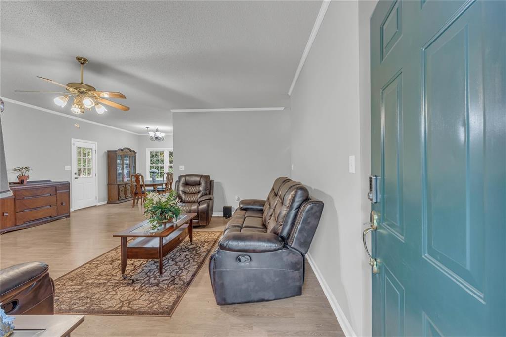 140 Breckenridge Lane