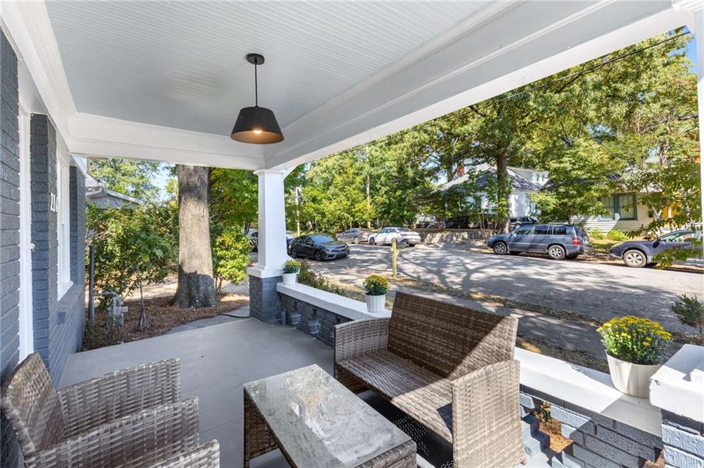 216 Haralson Avenue NE