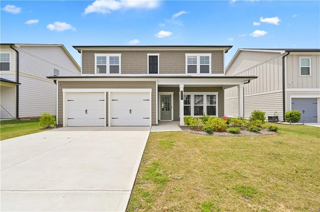 2197 Boxwood Circle
