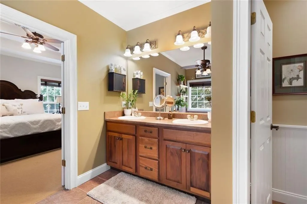 Douglasville, Georgia 30134, United States, 4 Bedrooms Bedrooms, ,4 BathroomsBathrooms,Residential,Active,189648