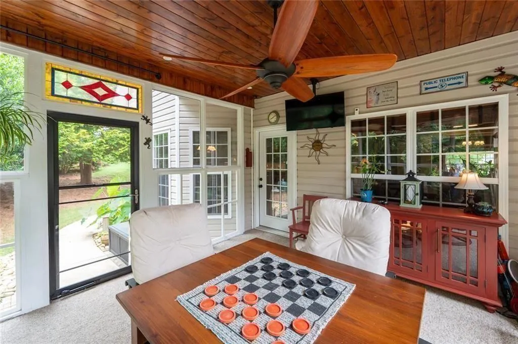 Douglasville, Georgia 30134, United States, 4 Bedrooms Bedrooms, ,4 BathroomsBathrooms,Residential,Active,189648