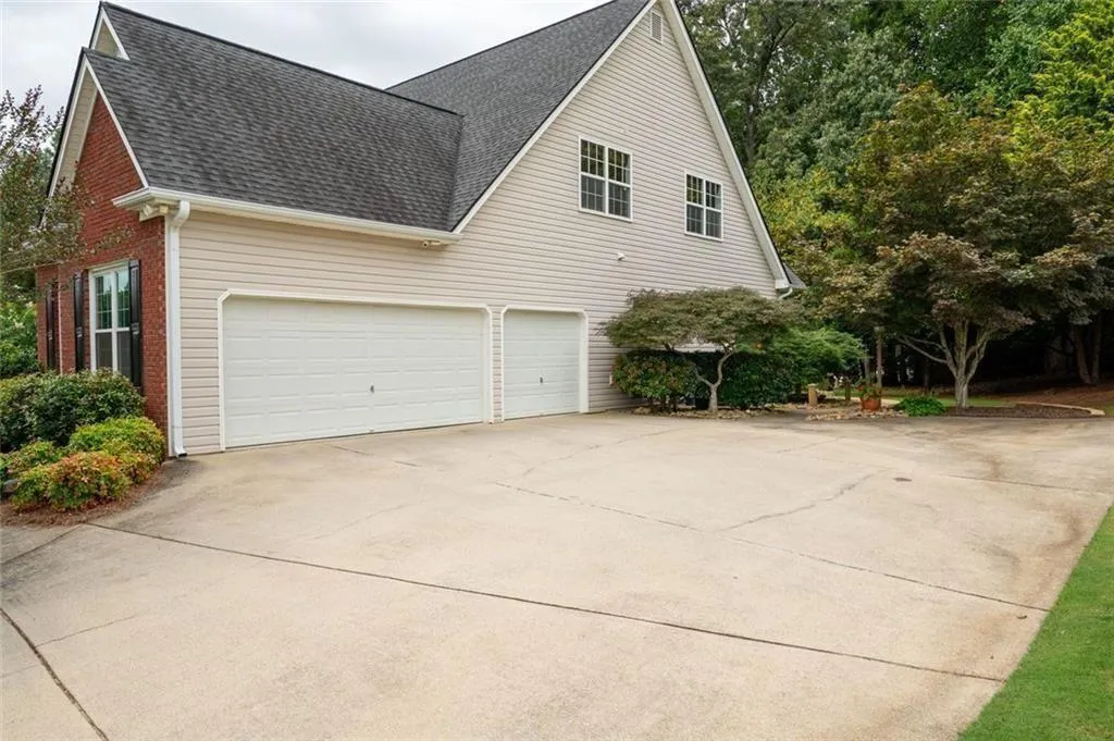 Douglasville, Georgia 30134, United States, 4 Bedrooms Bedrooms, ,4 BathroomsBathrooms,Residential,Active,189648