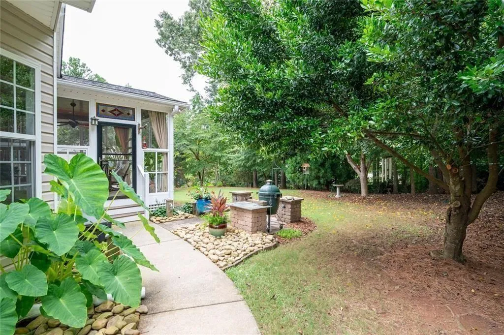 Douglasville, Georgia 30134, United States, 4 Bedrooms Bedrooms, ,4 BathroomsBathrooms,Residential,Active,189648