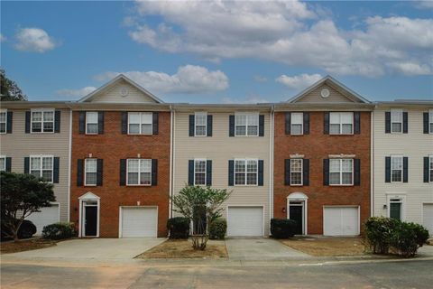Photo of 5364 Hickory Knoll, Norcross, GA 30071 (MLS # 7674059)