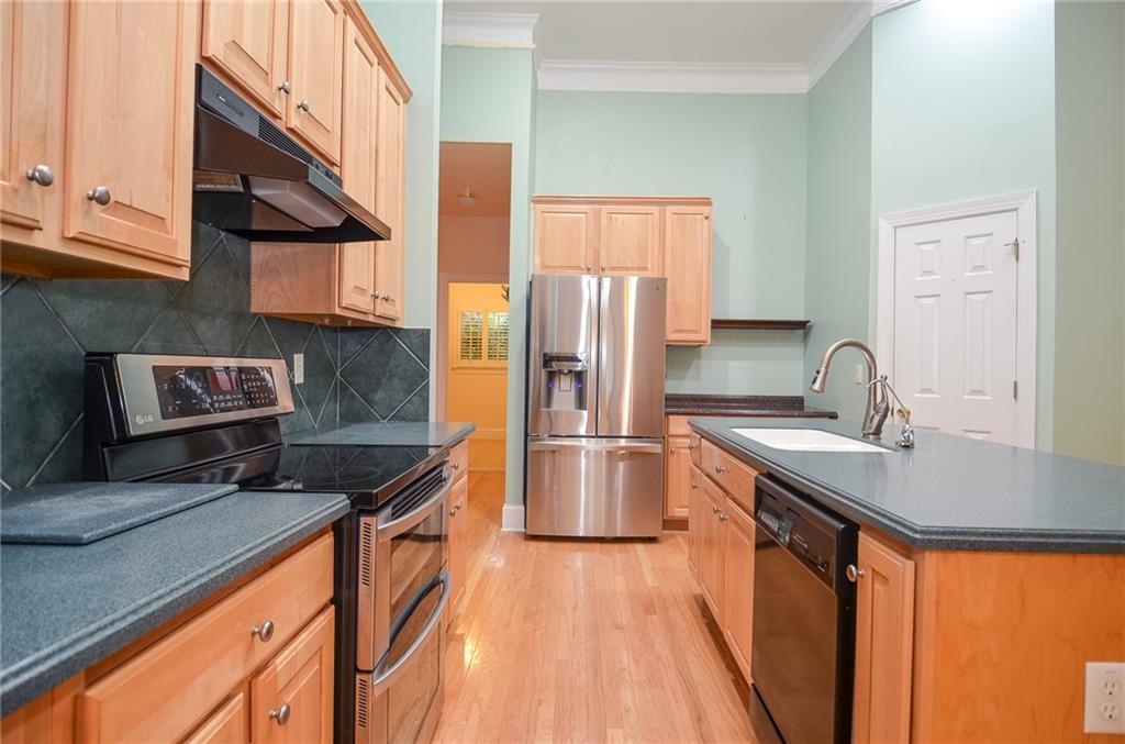 11385 Donnington Drive, Duluth, Georgia image 17