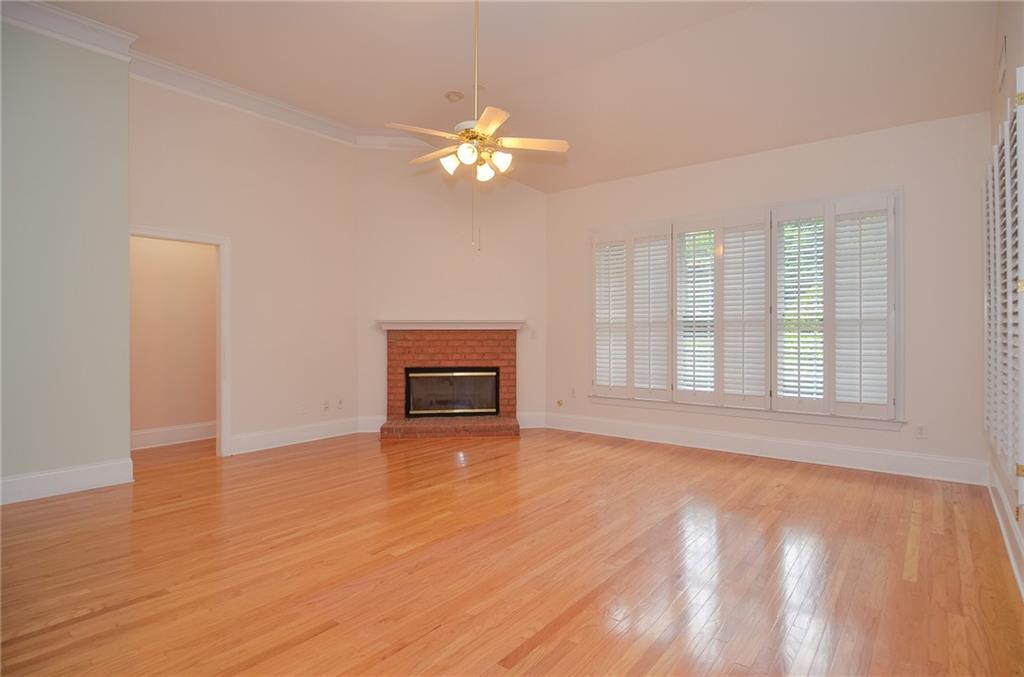 11385 Donnington Drive, Duluth, Georgia image 19