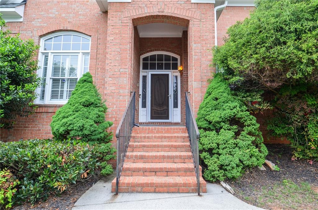 11385 Donnington Drive, Duluth, Georgia image 4