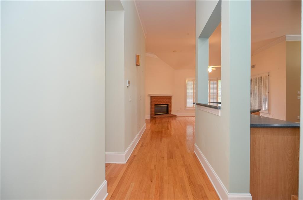 11385 Donnington Drive, Duluth, Georgia image 13