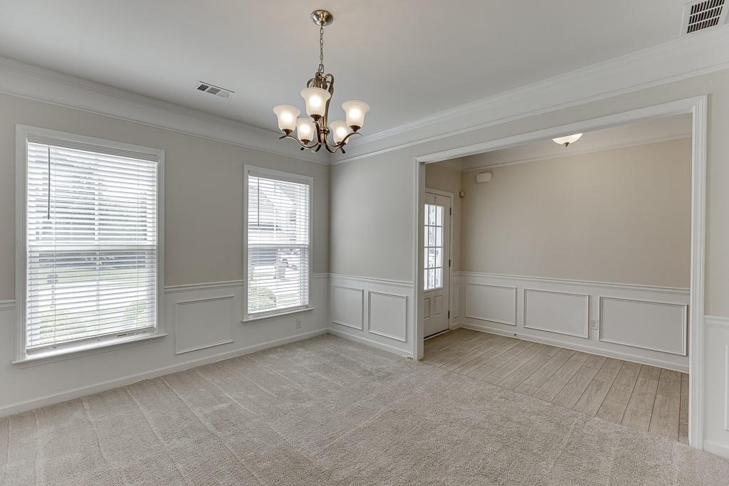 6438 Hickory Branch Drive, Hoschton, Georgia image 8