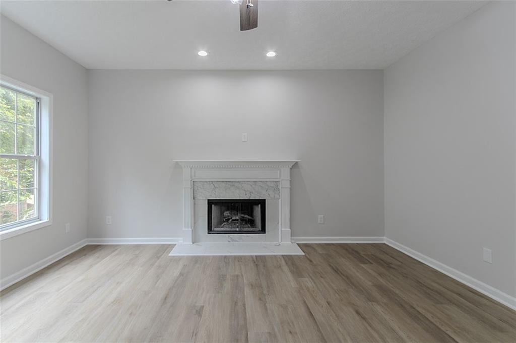 Macland Station - Residential