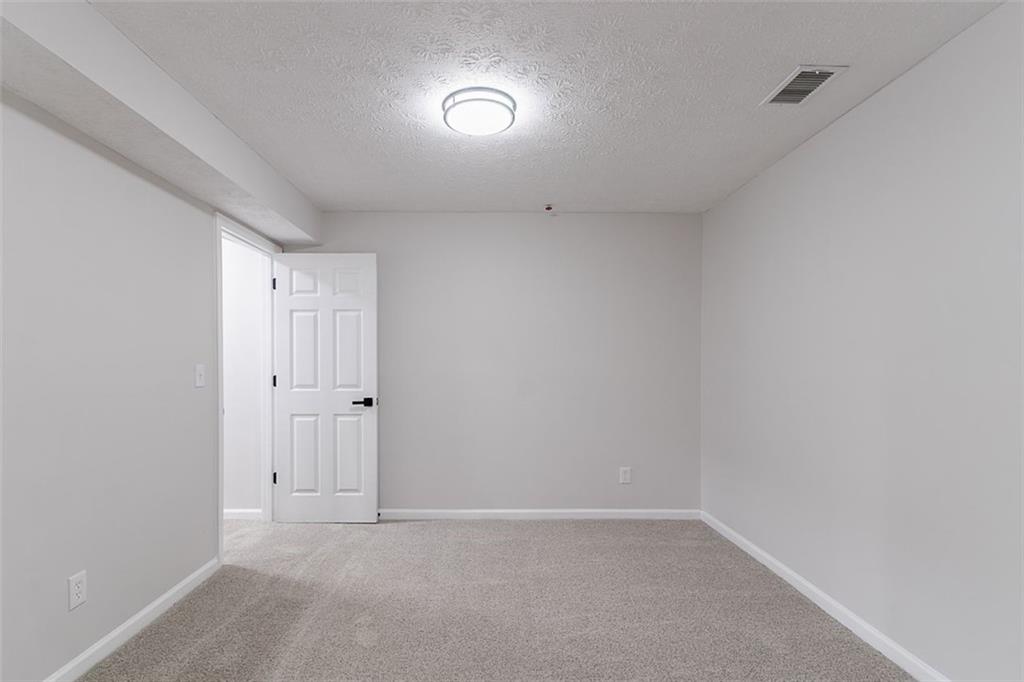 Macland Station - Residential