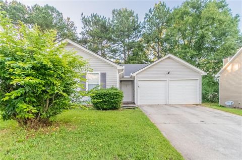 Homes For Sale - 6304 Kendra Lane<br/> Lithonia, GA 30058