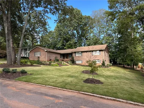 747 Dogwood Circle, Norcross, GA 30071 - MLS#: 7510540