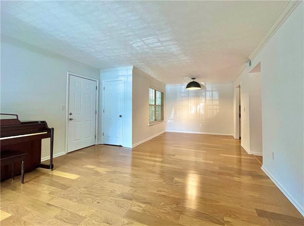 1150 Collier Road NW 2J